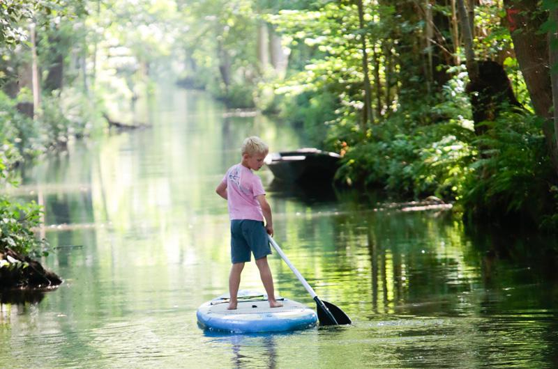 Stand up Paddling am exklusiven Ferienhaus