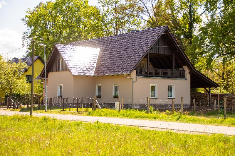 Außenansicht zur Loggia