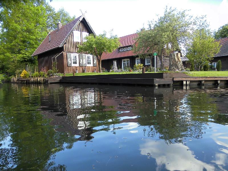 Ferienhaus Dolzke 1 wasserseitig